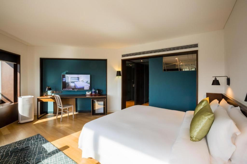 Hotel New World Center Tongpai Beijing